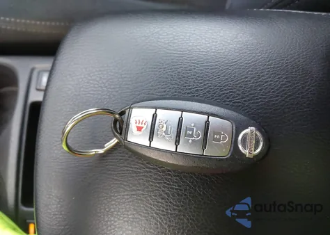 2015 Nissan Rogue Sv z USA, uszkodzony, nr VIN 5N1AT2MTXFC906557